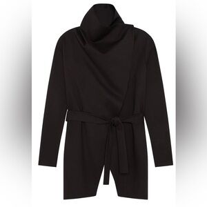 The Forever Jacket Black ruti